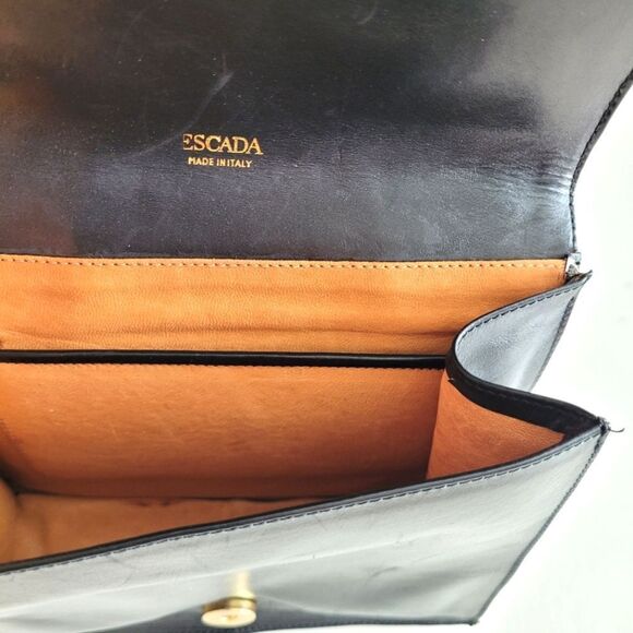 ESCADA vintage crossbody leather purse - Picture 6 of 16